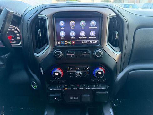 Used 2022 Chevrolet Silverado 3500 High Country w/ Technology Package image 15