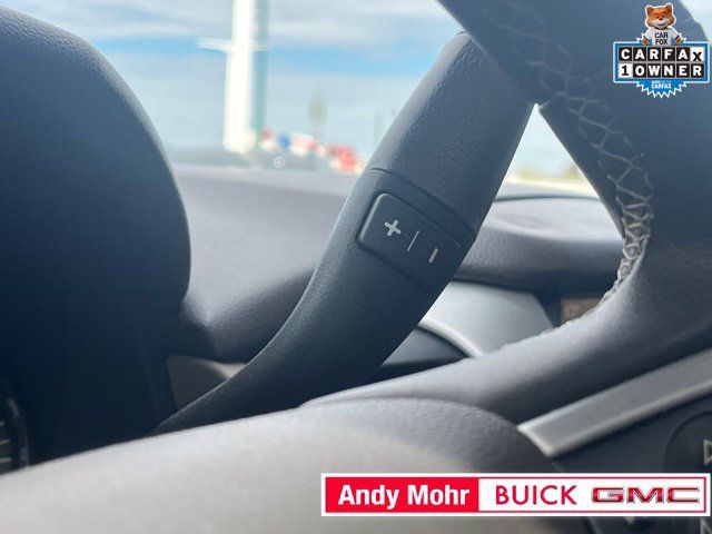 Used 2015 GMC Yukon XL SLT w/ Open Road Package AWD/4WD image 32