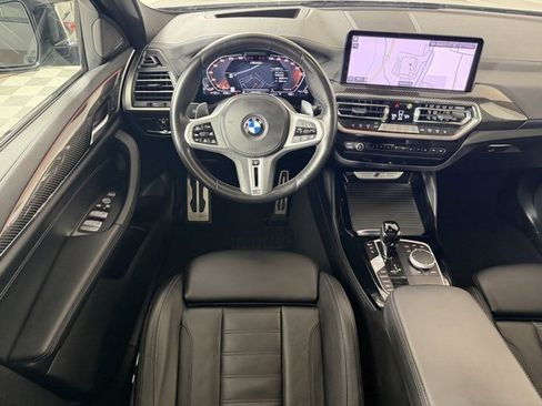 Used 2023 BMW X4 M40i image 11