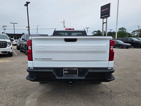 Used 2025 Chevrolet Silverado 1500 W/T w/ Trailering Package AWD/4WD image 5
