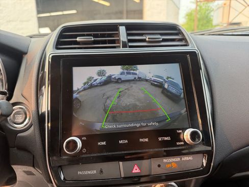Used 2025 Mitsubishi Outlander Sport SE AWD/4WD image 23