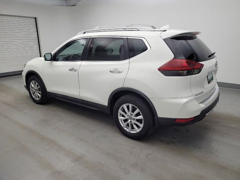 Used 2019 Nissan Rogue S w/ Special Edition Package FWD image 3
