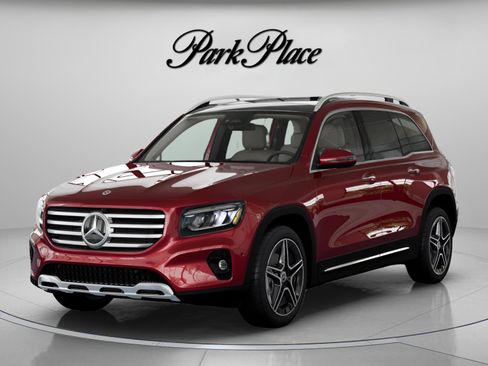 Used 2026 Mercedes-Benz GLB 250 image 40