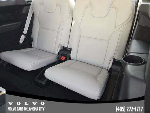 Certified 2024 Volvo XC90 B6 Ultimate w/ Protection Package Premier image 30
