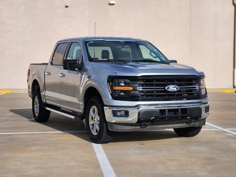Certified 2025 Ford F150 XLT w/ Equipment Group 301A Standard AWD/4WD image 3
