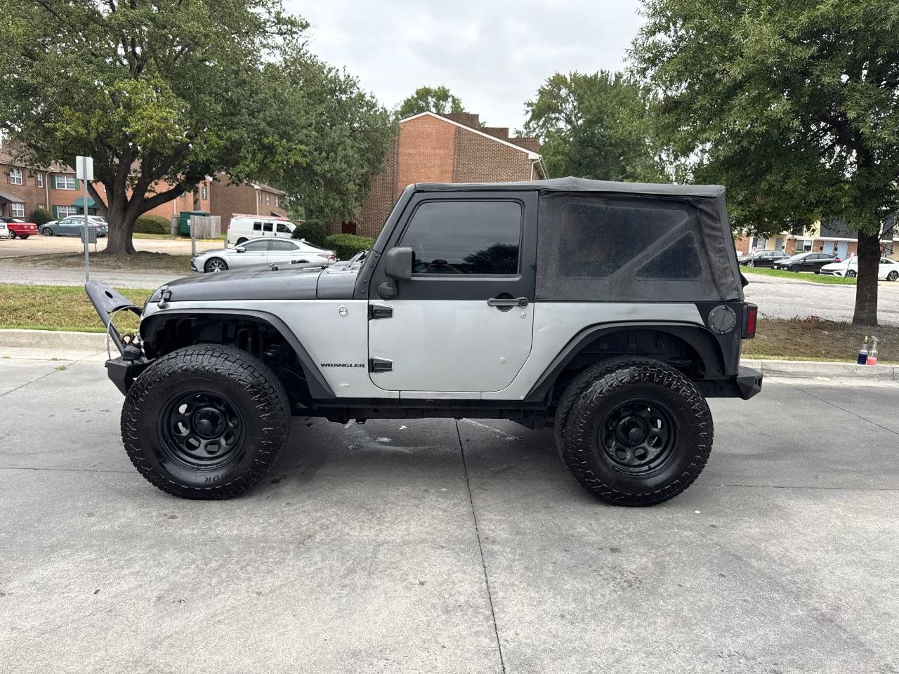 Used 2015 Jeep Wrangler Sport AWD/4WD image 8