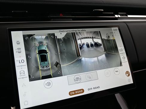 Used 2024 Land Rover Range Rover Sport Dynamic SE image 26