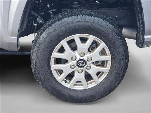 Used 2025 Toyota Tacoma SR5 image 5