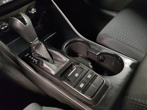 Used 2019 Hyundai Tucson Value FWD image 26