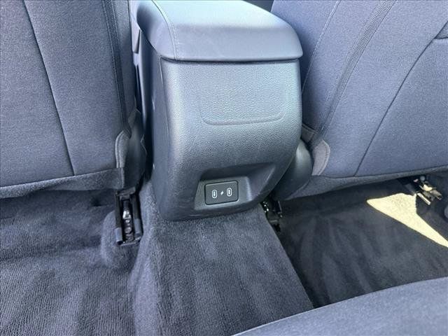 Used 2025 Hyundai Sonata SEL FWD image 23