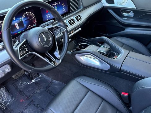 Used 2025 Mercedes-Benz GLE 450e GLE 450e image 10
