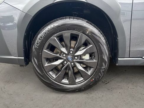 Certified 2025 Subaru Outback Onyx Edition AWD/4WD image 14