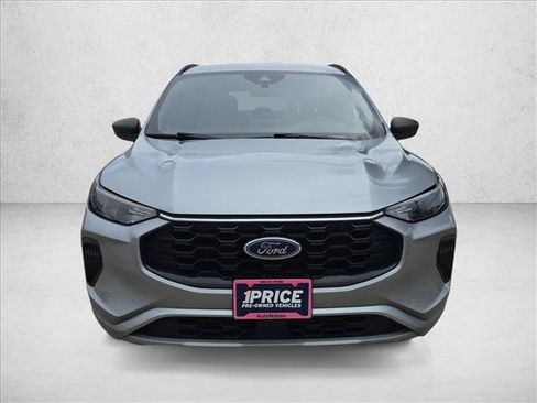 Used 2024 Ford Escape ST-Line AWD/4WD image 2