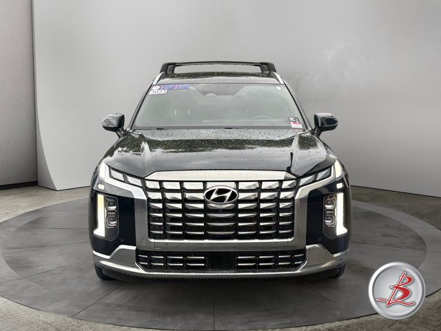 Used 2023 Hyundai Palisade Calligraphy w/ Winter Package AWD/4WD image 2