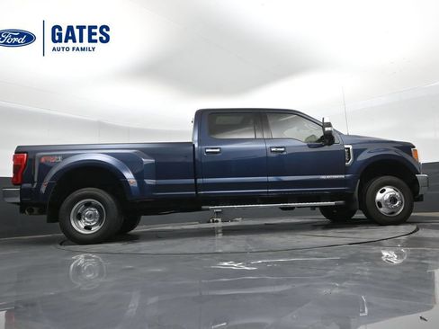 Used 2019 Ford F350 Lariat w/ Lariat Ultimate Package AWD/4WD image 40
