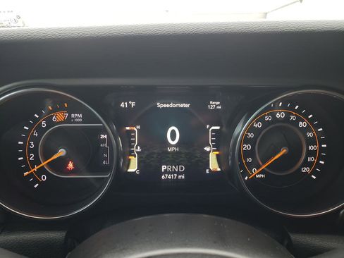 Used 2021 Jeep Wrangler Unlimited Sport image 17