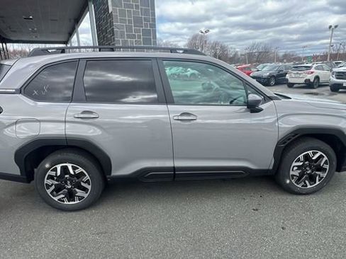 New 2026 Subaru Forester Premium AWD/4WD image 8