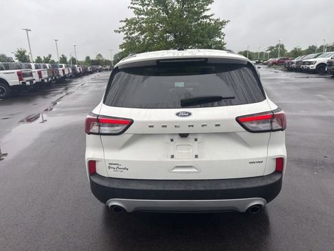 Certified 2022 Ford Escape SEL AWD/4WD image 5