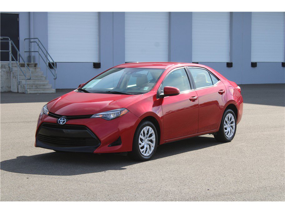 Used 2017 Toyota Corolla LE w/ Carpet Mat Package (TMS) FWD image 1