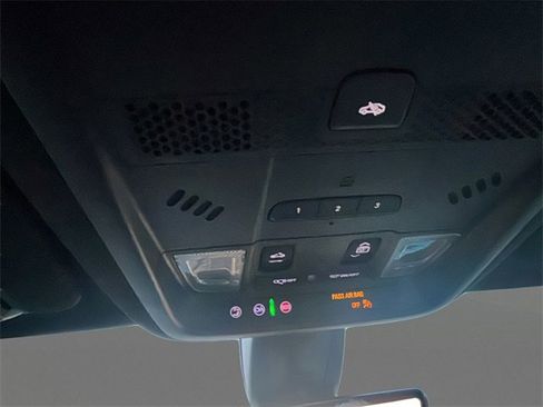 Used 2024 Cadillac XT6 Sport w/ Technology Package image 34