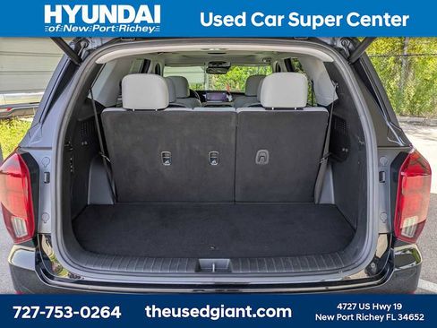 Used 2022 Hyundai Palisade SEL w/ Premium Package FWD image 10