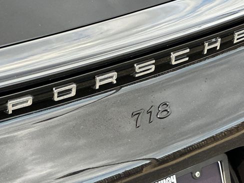 Used 2019 Porsche 718 Cayman image 26