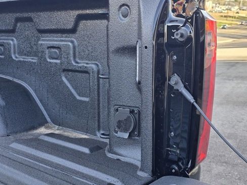 New 2025 GMC Sierra 2500 Denali w/ Denali Reserve Package image 35