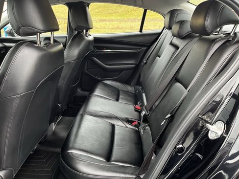 Used 2019 MAZDA MAZDA3 Sedan image 15