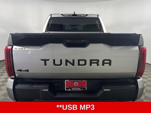 Used 2022 Toyota Tundra SR5 AWD/4WD image 7