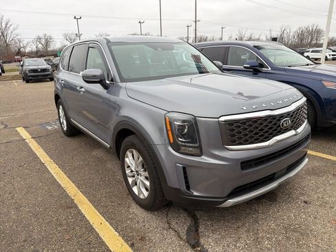 Used 2021 Kia Telluride LX FWD image 7