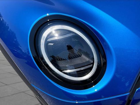New 2026 MINI Cooper 4-Door Hardtop FWD image 13