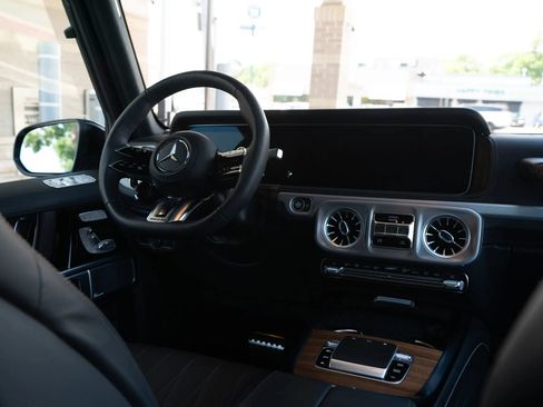 Used 2025 Mercedes-Benz G 63 AMG 4MATIC image 47