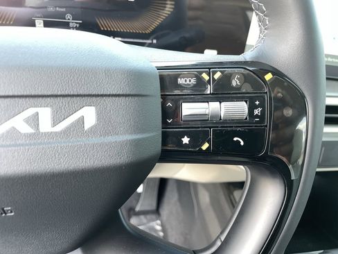 New 2026 Kia Sorento X-Line EX image 31