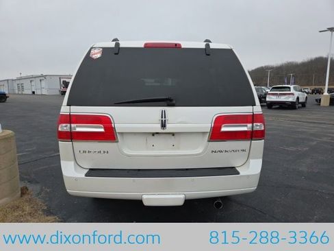 Used 2013 Lincoln Navigator L 4WD w/ HD Trailer Tow Pkg image 3