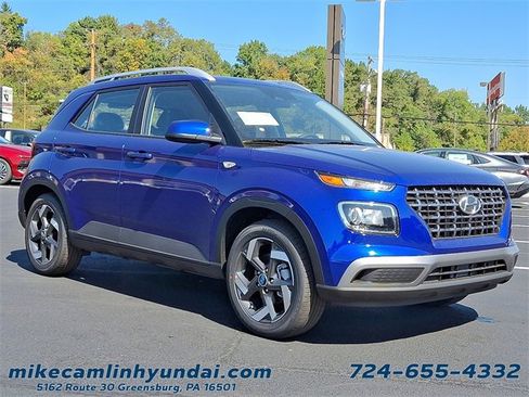 New 2025 Hyundai Venue SEL image 1