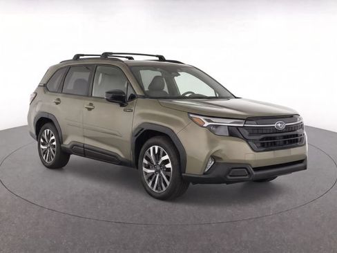 Used 2025 Subaru Forester Touring AWD/4WD image 1