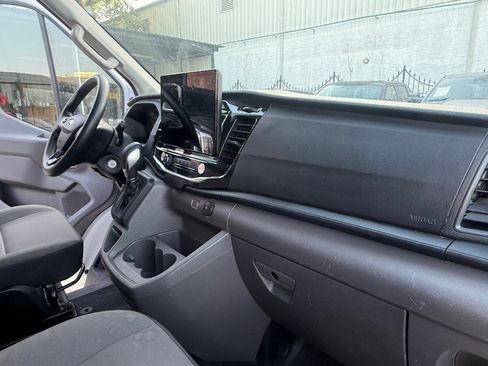 Used 2024 Ford Transit 350 XLT RWD image 13