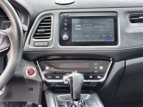 Certified 2021 Honda HR-V EX image 18