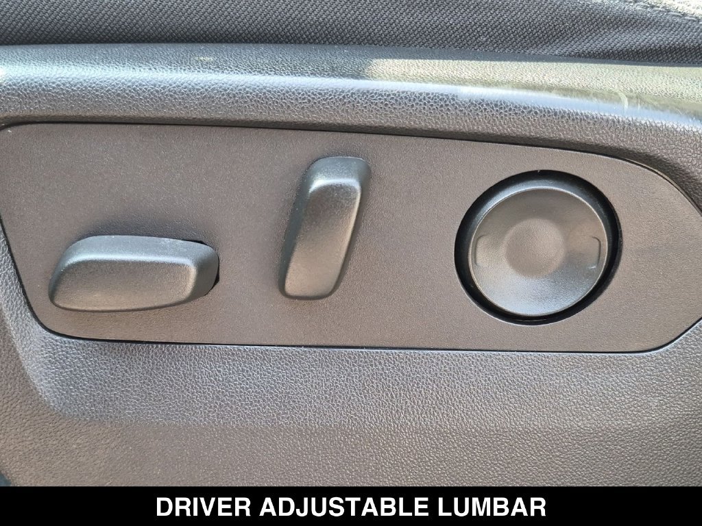 Used 2022 Chevrolet Silverado 1500 Custom Trail Boss w/ Midnight Edition AWD/4WD image 18