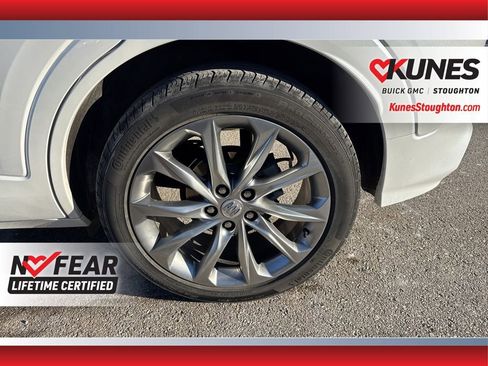 Used 2024 Buick Encore GX Avenir w/ Avenir Convenience Package image 18