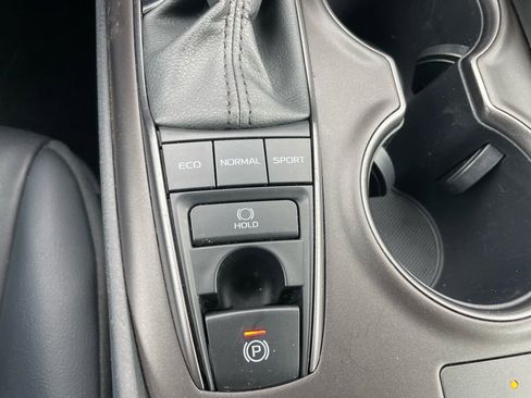 Used 2024 Toyota Camry XSE FWD image 14