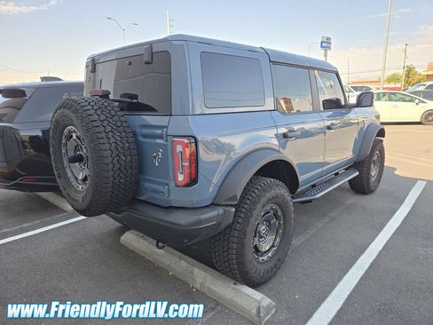 Used 2025 Ford Bronco Badlands AWD/4WD image 4