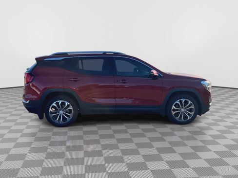 Used 2019 GMC Terrain SLT w/ LPO, Floor Liner Package FWD image 9