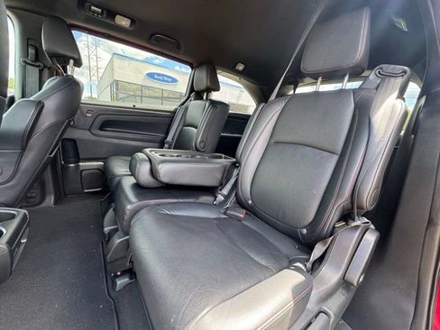 Used 2023 Honda Odyssey Sport image 13