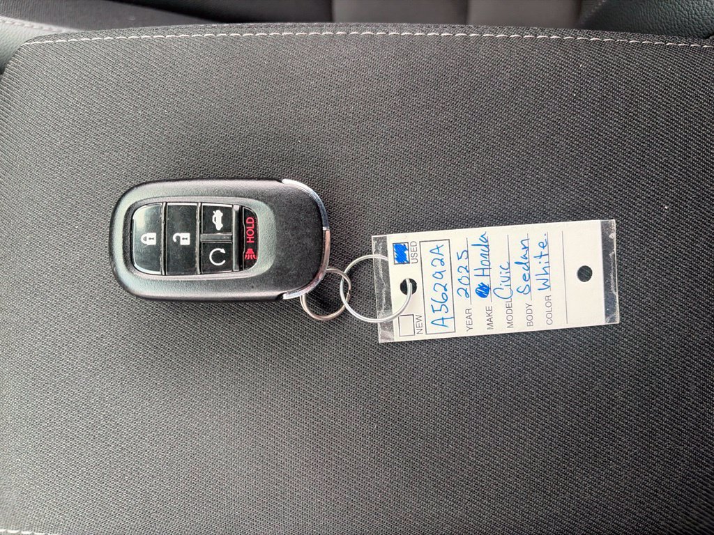 Used 2025 Honda Civic Sport image 18