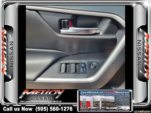 Used 2022 Toyota RAV4 XLE FWD image 17