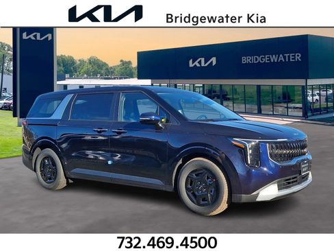 New 2026 Kia Carnival image 1