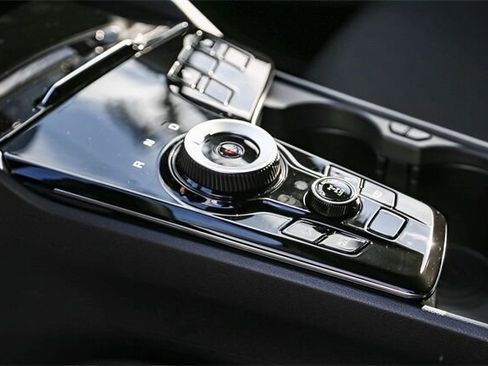 Certified 2025 Kia Sportage LX image 17