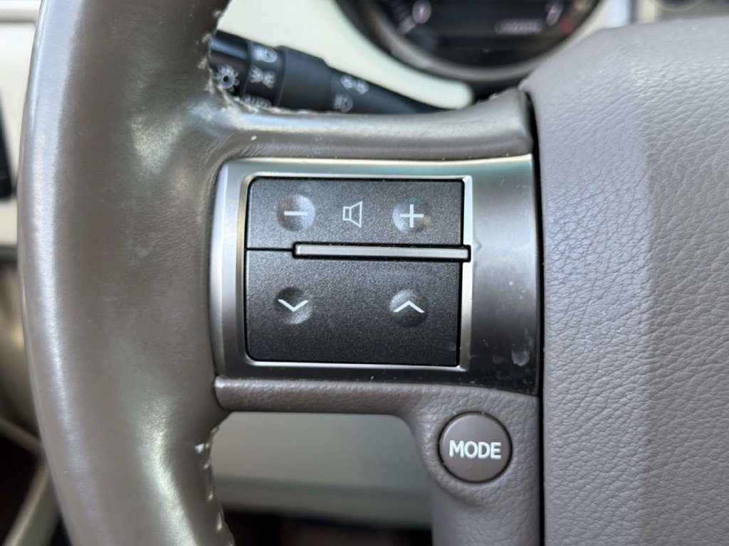 Used 2019 Lexus GX 460 Premium w/ Premium Package AWD/4WD image 19