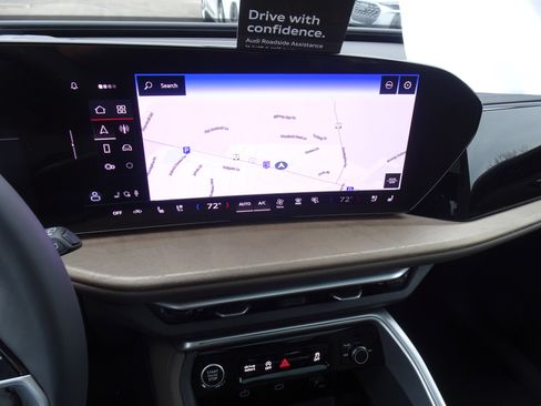 New 2025 Audi Q5 Premium Plus image 7